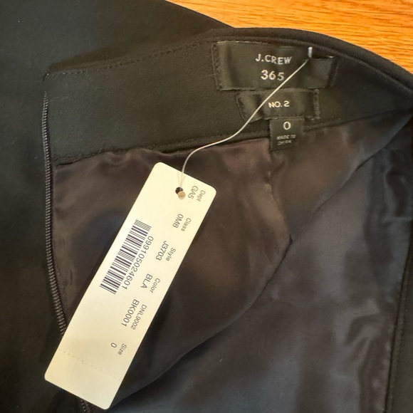 J Crew Black Pencil Skirt - Picture 4 of 5